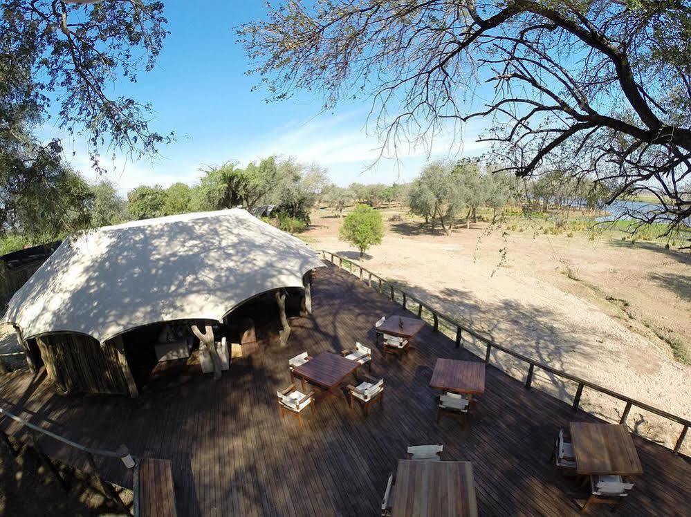 Anabezi Camp Hotell Jeki Eksteriør bilde
